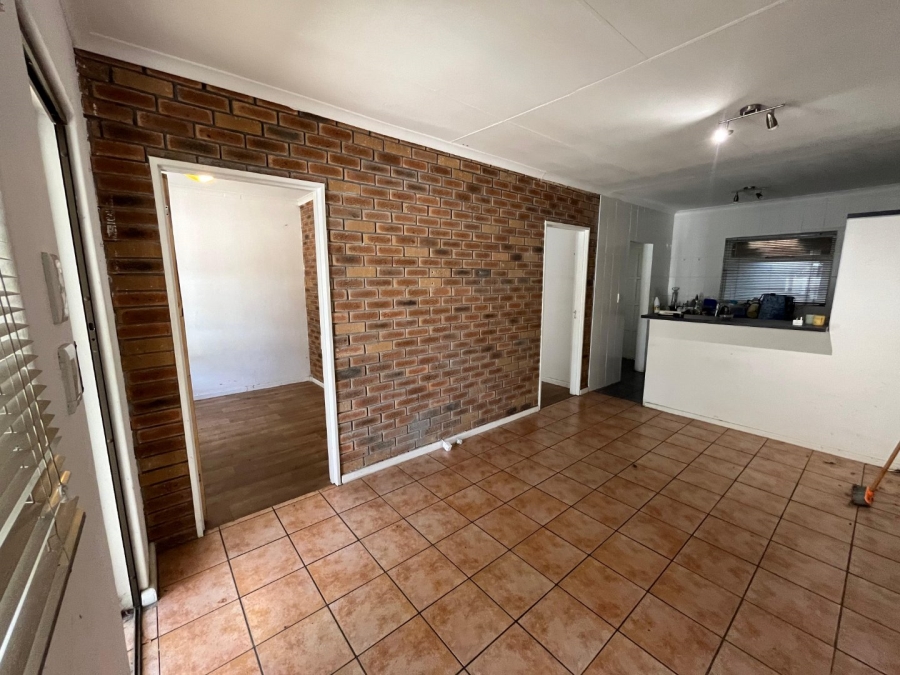 2 Bedroom Property for Sale in Table View Western Cape